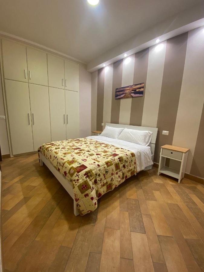 Domus Melius Apartamento Castellammare di Stabia Exterior foto